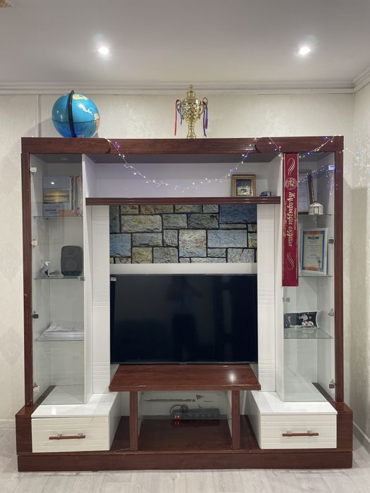 Стенка с тумбой под телевизор