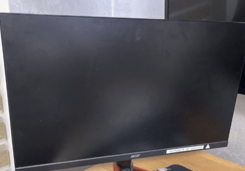 Продам игровой монитор 144 грц