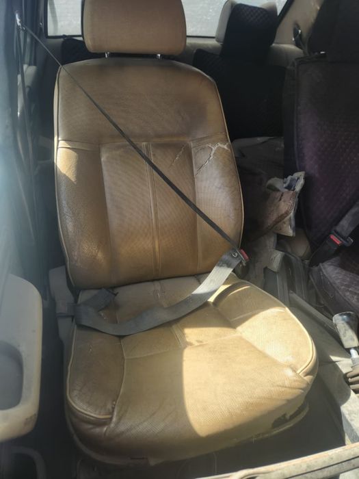 БМW E28 1986г     .