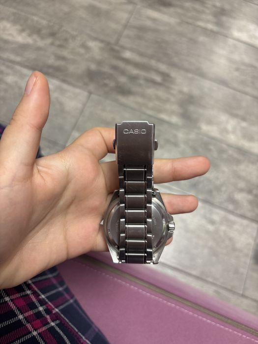 Ceas Casio,purtat 1 data