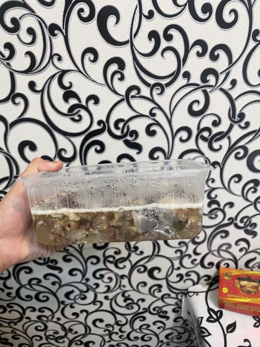 Холодец свежий .