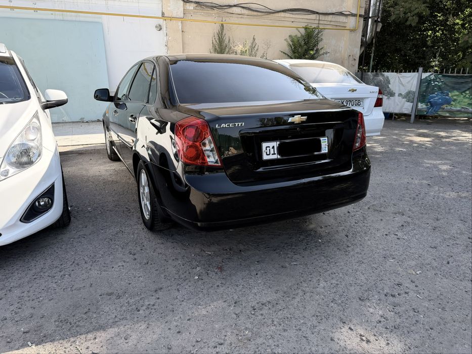 Gentra sotiladi Elegant Plus 2022 benzin toza Lacetti