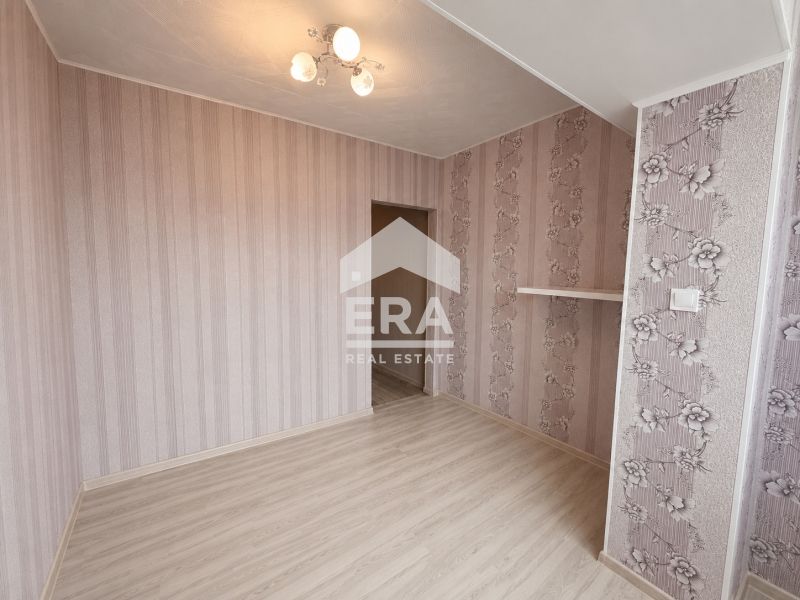 Продава се Тристаен апартамент в Варна, Владислав Варненчик - 61 кв.м за 1886 €/кв.м - Снимка #2