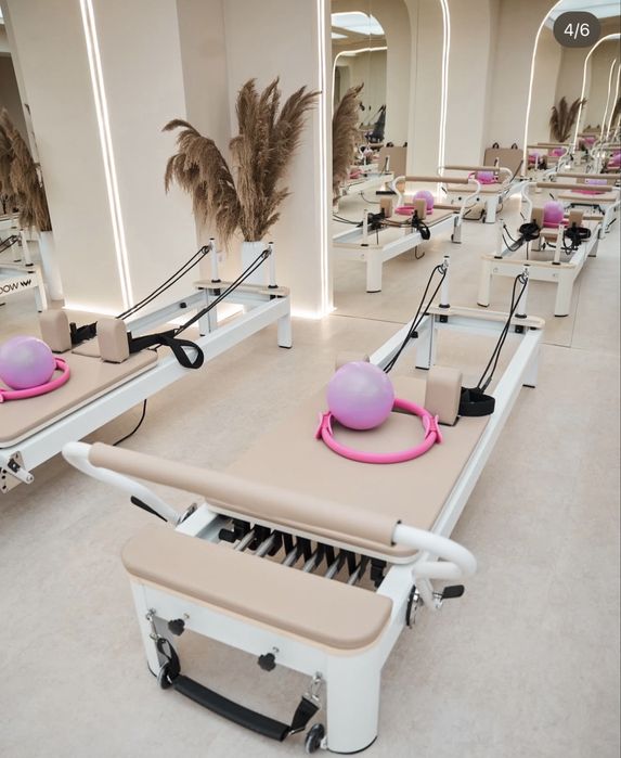 Абонемент в фитнес клуб WOOM