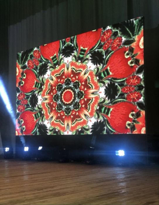 продам лэд экран п5