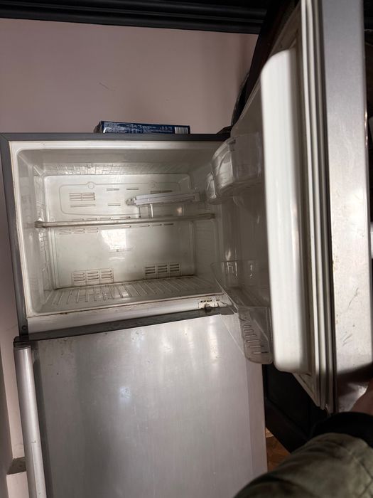 Хладилник Daewoo – работещ