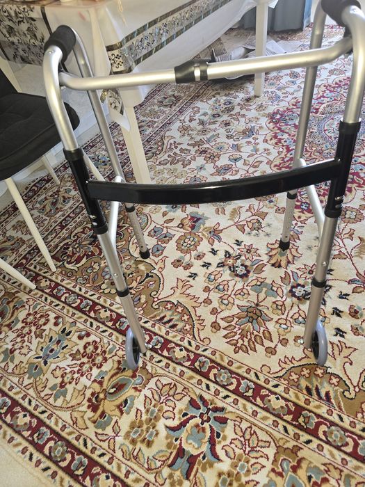 Ходунки костыли новые