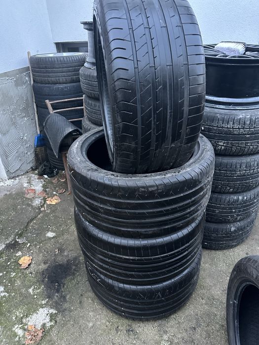 Летни гуми 295/35/21