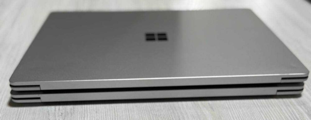 Microsoft Surface Laptop 3 13.5"2K core i7 1065G7 16GB/256GB SSD