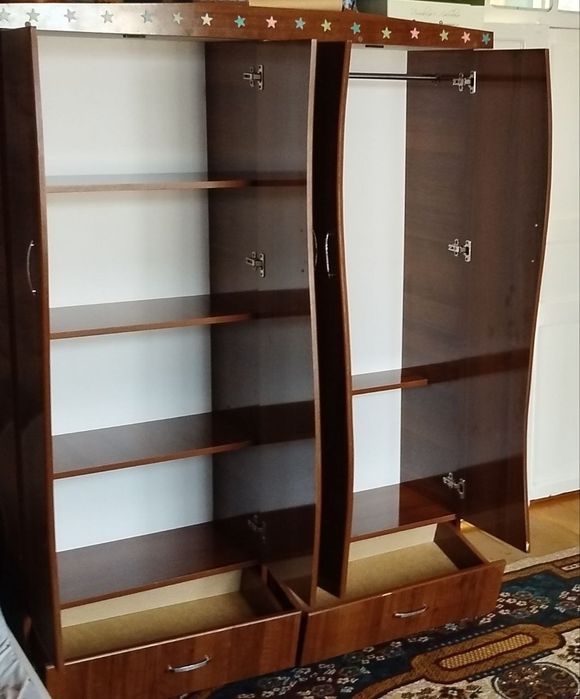 Детский шкаф продается