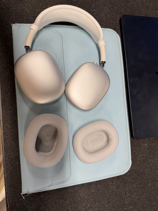 Apple AirPods Max (1gen)