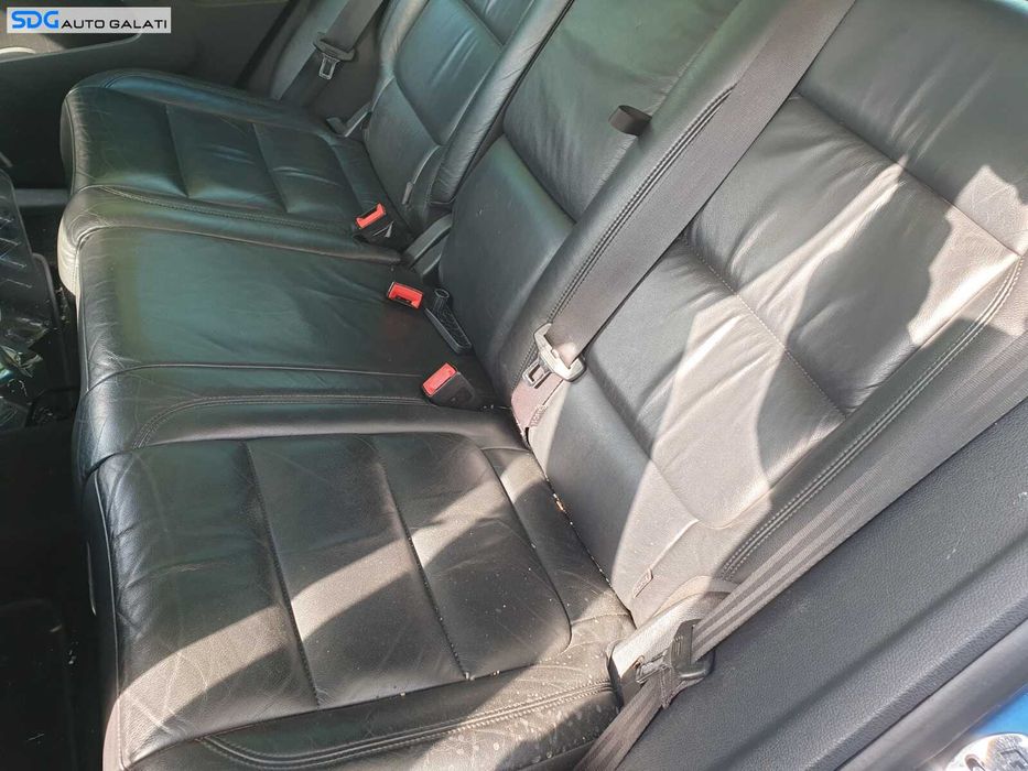 Bancheta Spate Sezut cu Spatar Piele Volkswagen Tiguan NFL Non Facelift 2007 - 2015 [C9066]