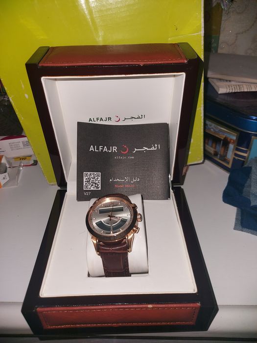 Продам часы мужские. Цена 145000т