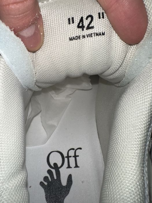 Off-White Odsy-1000