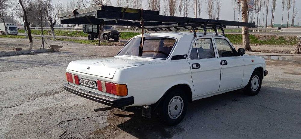 Продаю ГАЗ 31029 .