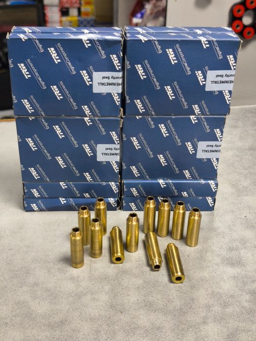 BMW M50 M52 направляющие клапанов