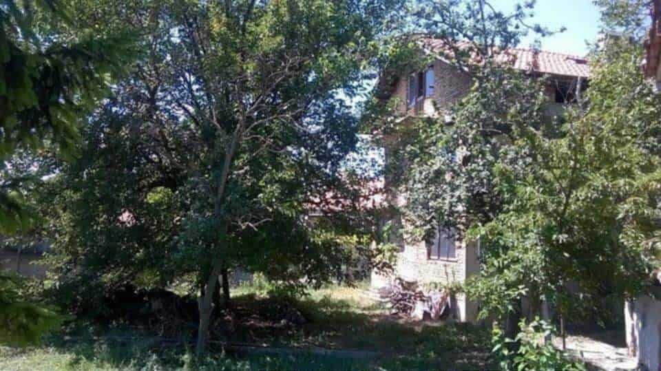 КЪЩА, гр. Суворово, област Варна