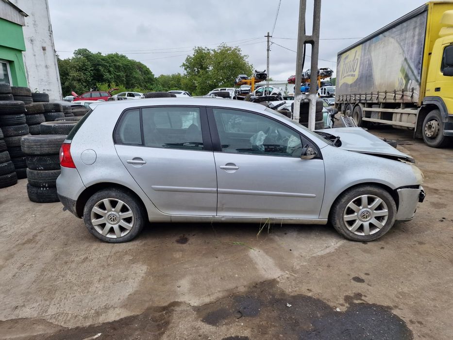 Dezmembrez Volkswagen Golf - 5 (2003 - 2009), 2.0 tdi BKD, manual, BKD, GRF