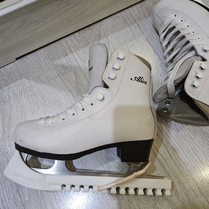 Коньки для девочек