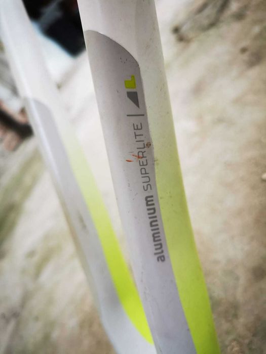 Vand ghidon MTB 720mm; cadru MTB 15 inch; pipa si manere spuma