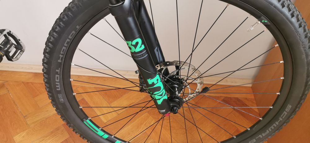 Bicicleta Cube XT 11×2 FOX 29