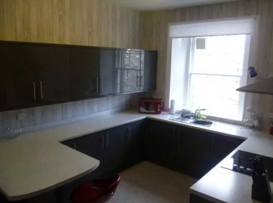 Дава се под наем Двустаен апартамент в Пловдив, Център - 46 кв.м за 204 € - Снимка #1