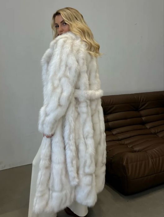 Шуба эко размер S. Срочно