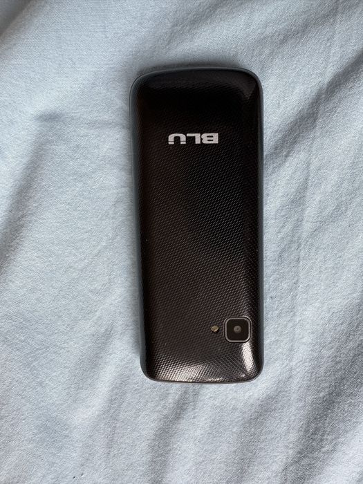 Телефон с копчета blu