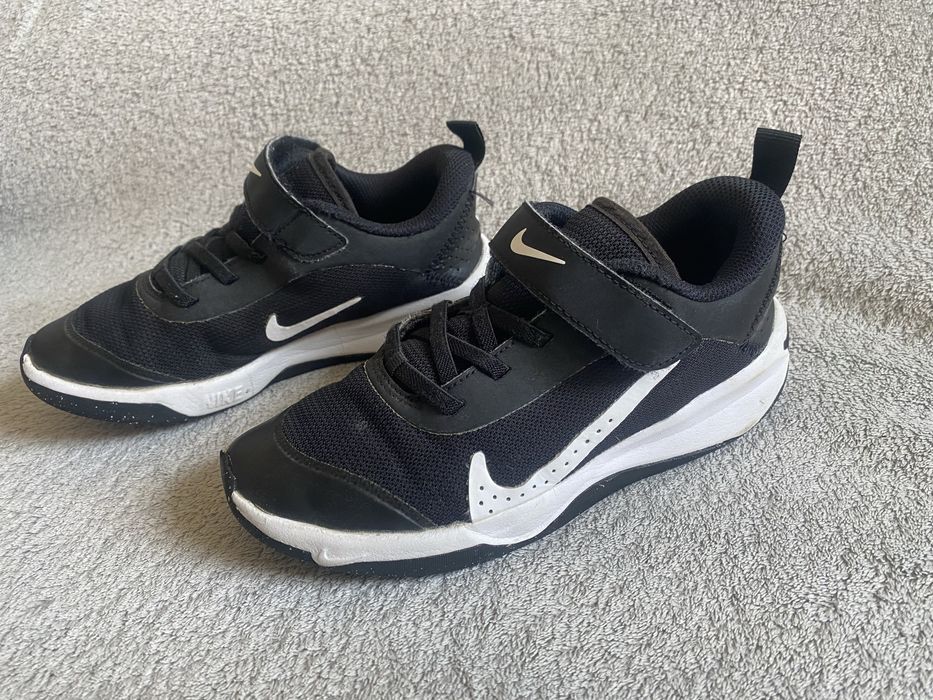 Pantofi sport Nike  nr:31.5.