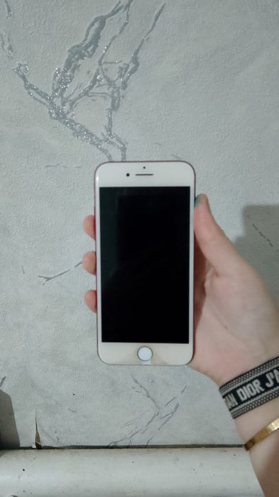 Айфон 7 сатылады срочна