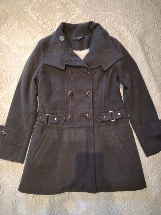 Палто в графитено сив цвят