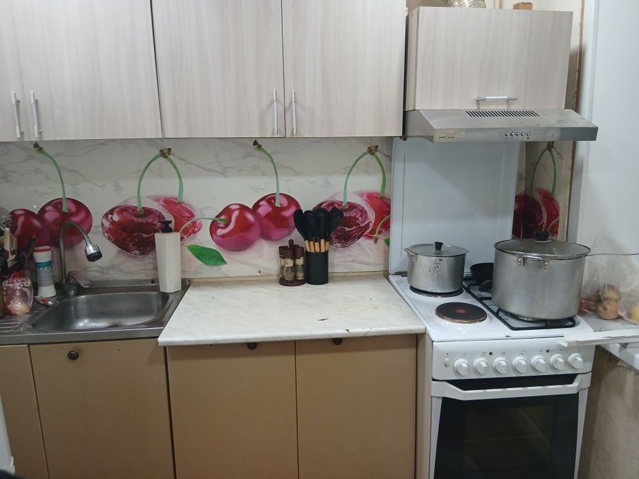 Кухонный гарнитур.