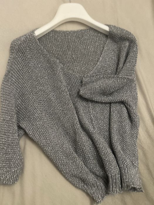 Дамска   блуза със сребърни нишки