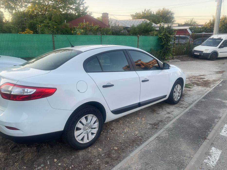 RENAULT Fluence 0 — imagine 2