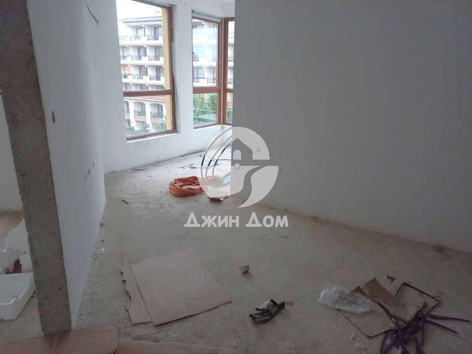 Продава се Двустаен апартамент в к.к. Слънчев бряг - 49 кв.м за 1164 €/кв.м - Снимка #2