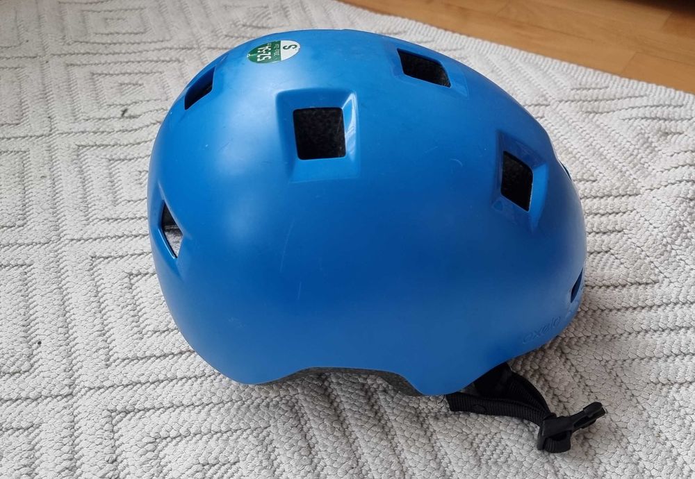 Ролери 32-35 размер и протектори Декатлон