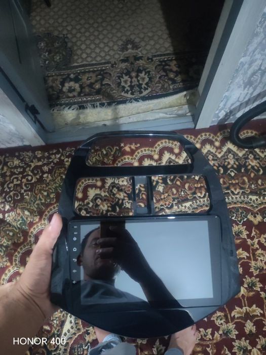 Teyes CC3L (Android monitor
​Xotirasi: 4GB operativ, 64G