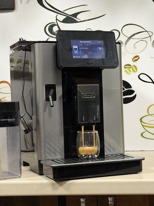 Кафемашина кафе автомат delonghi PrimaDonna SOUL с гаранция