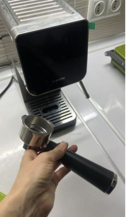 Продам Кофемашину