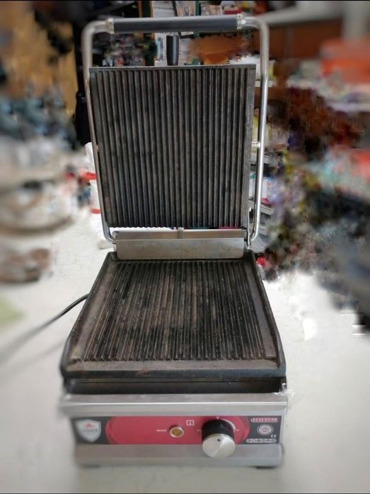 Професионален тостер