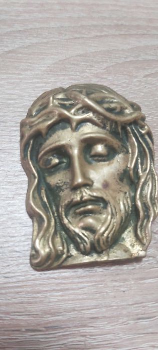 Месингова глава ИСУС ХРИСТОС