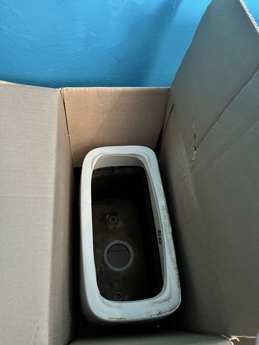 Унитаз в хорошем состоянии