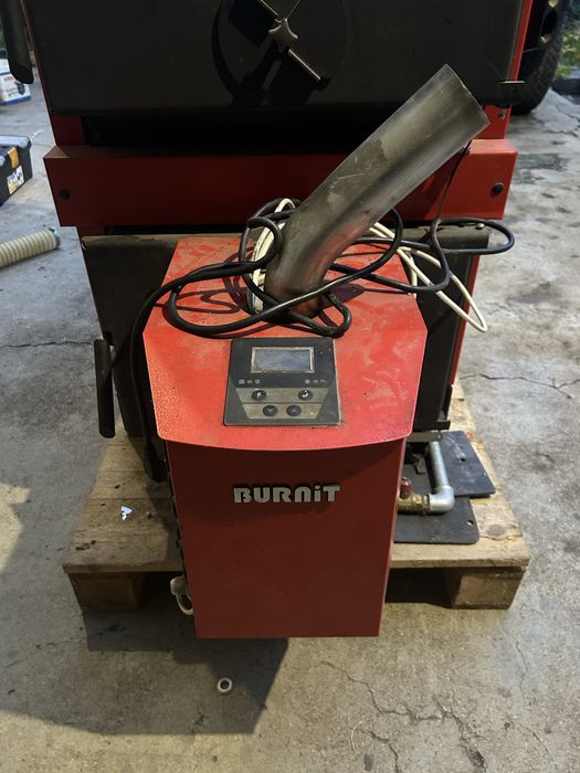 Котел с горелка за пелети burnit pell40