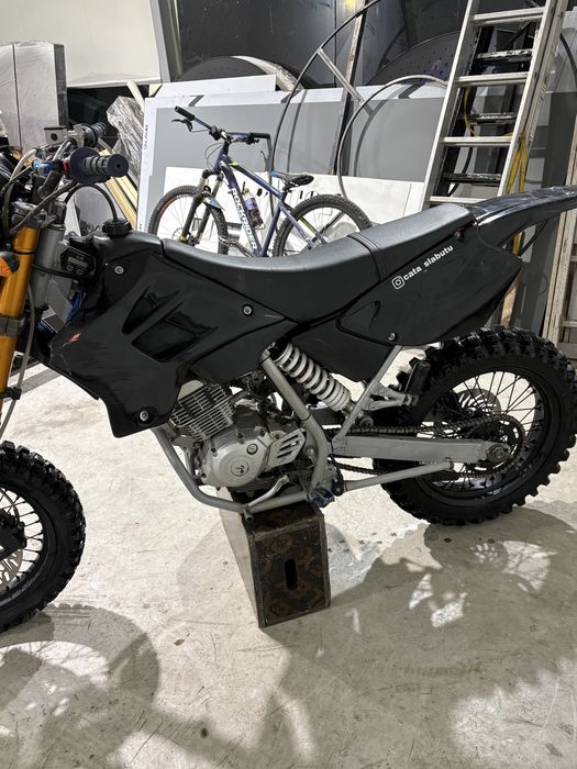 vand cross yamaha xt125cc