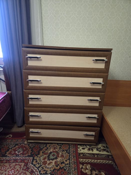 Шкаф угловой с комодом б/у