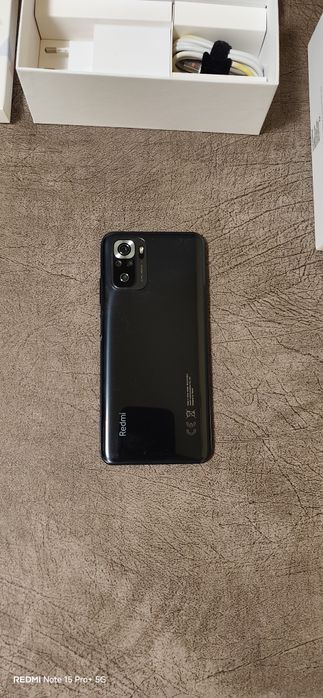 Продавам 2 броя Redmi Note 10 s 128GB