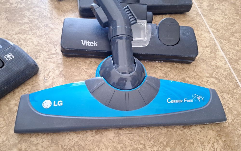 Пылесос на запчасти.