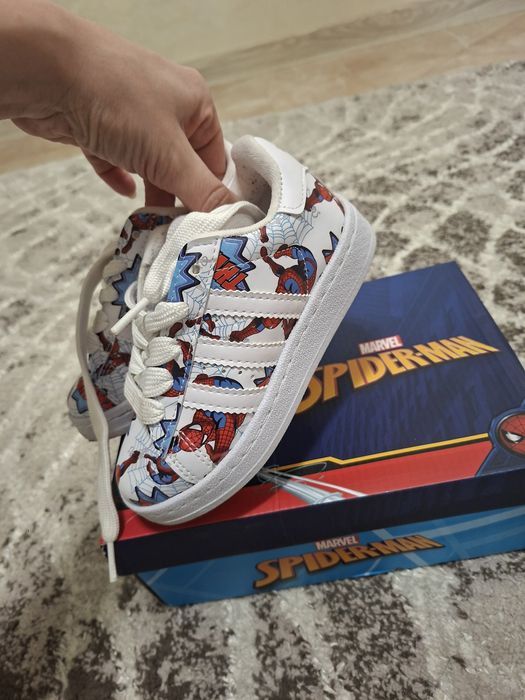 Маратонки за момче