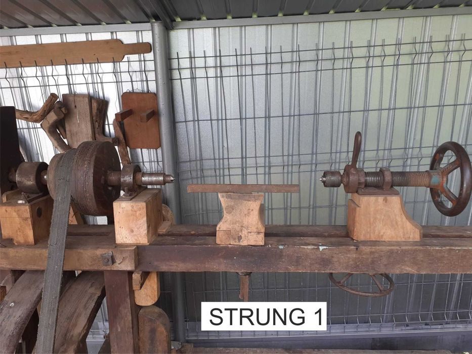 Strunguri din lemn, vechi, rustice, solide si functionale