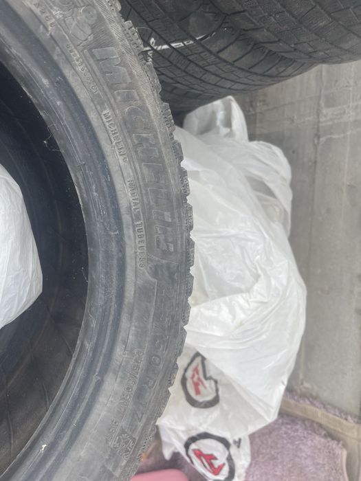 225 50 R17 Michelin